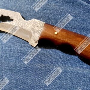 Hawkbill knife