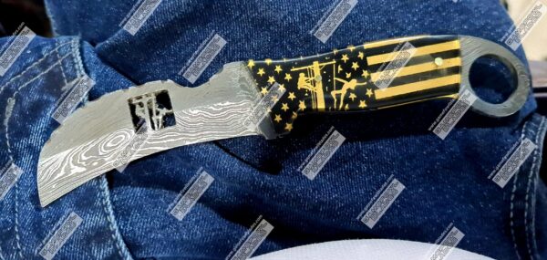 Damascus Steel Hunting Cutter In USA