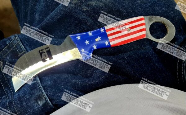 Rooster knife