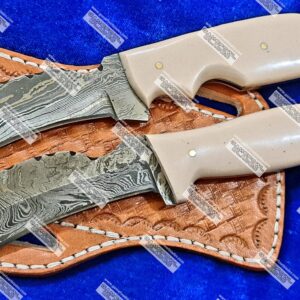 Hunting knives