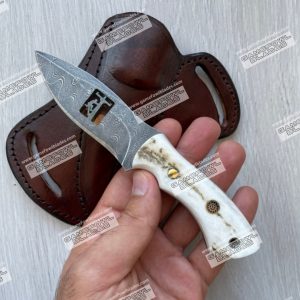 Handmade Damascus steel skinner knife